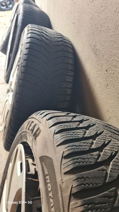 Sprzedam Opony zimowe na Felgach plus Dojazdówka Gratis Mondeo mk4