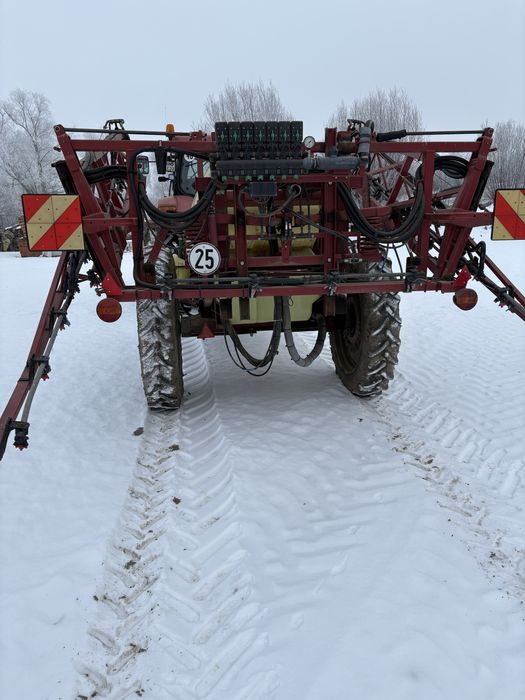 Opryskiwacz HARDI RANGER 2500 Pierwszy wlascixiel