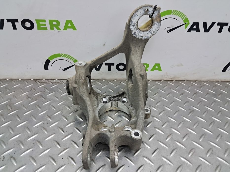 Поворотный кулак задний правый AUDI Q5 8R 09-17 8R0505432F