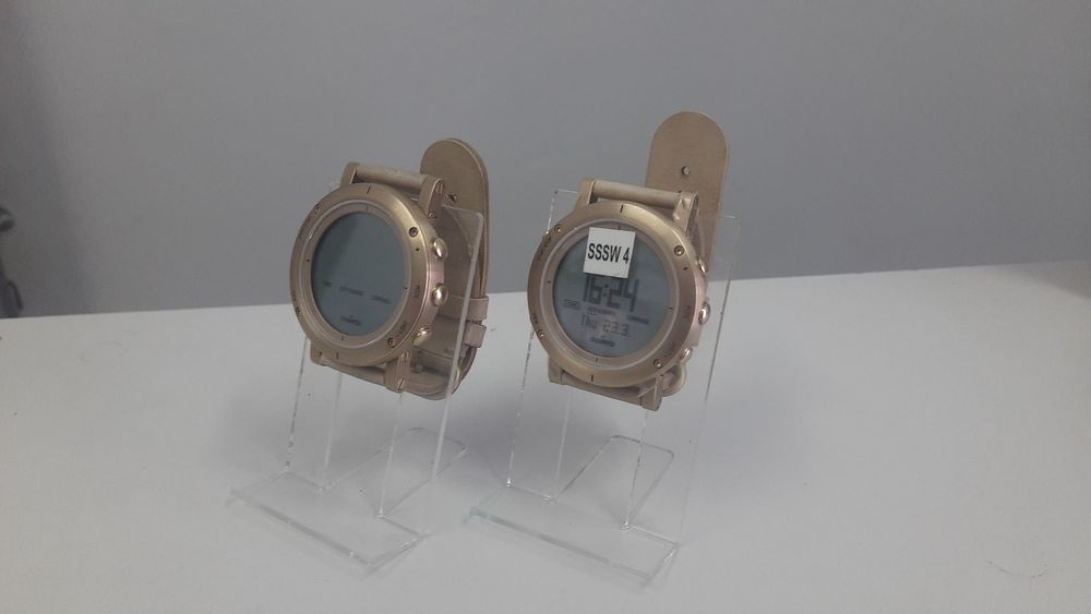 Годинник Suunto essential gold