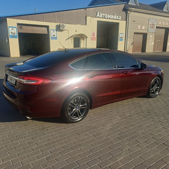 Продам Ford fusion hybrid