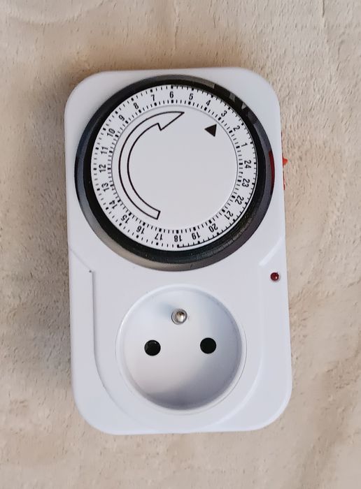 Programator czasowy - nowy  YTS - G  .