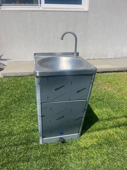 Lavatório Portátil em Inox para Eventos, Food Trucks e Feiras