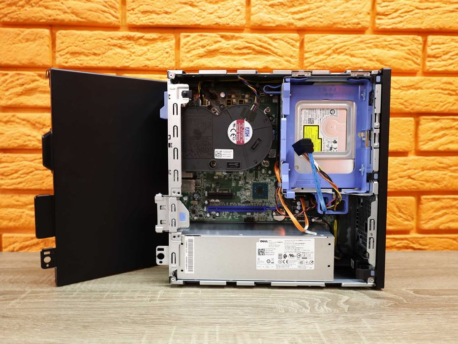 ПК Dell 7050 SFF/ i5-7500 (4ядра) 8, 120 SSD  UHD Graphics 630/ Гарантія 1 рік