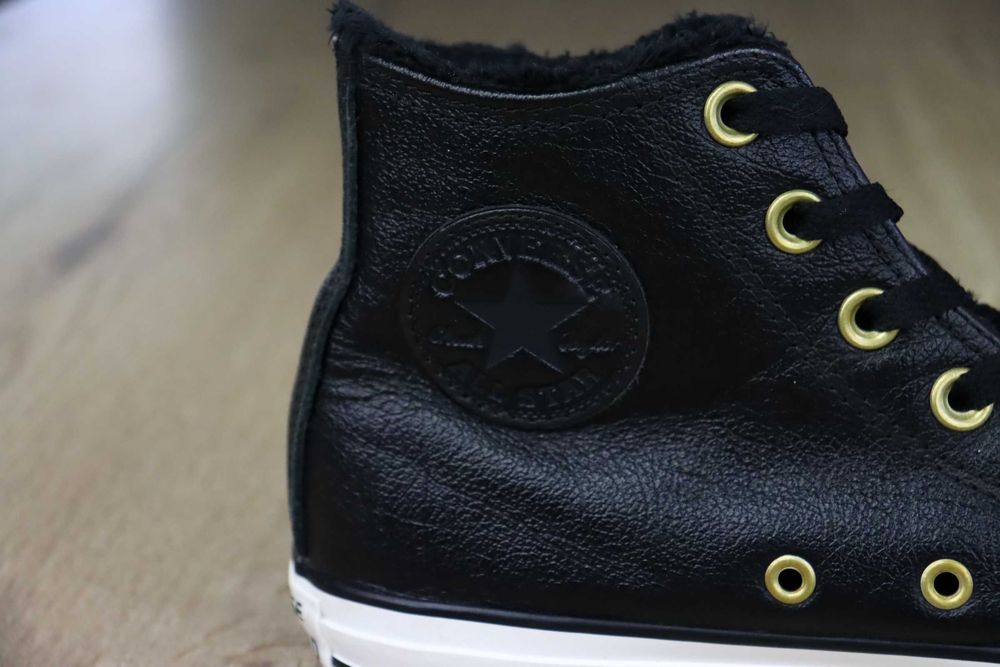 Converse Ctas Hi skórzane ocieplane trampki 39 ( 25 cm)