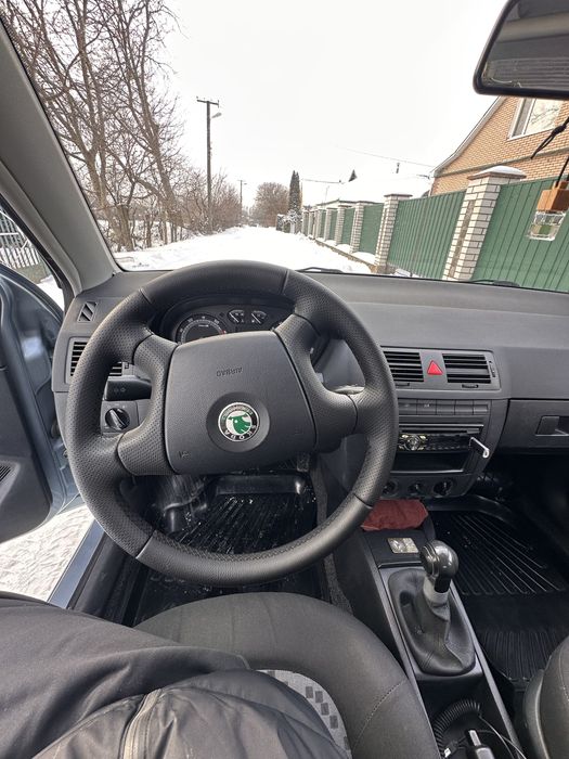 Продається шкода фабія 1.4