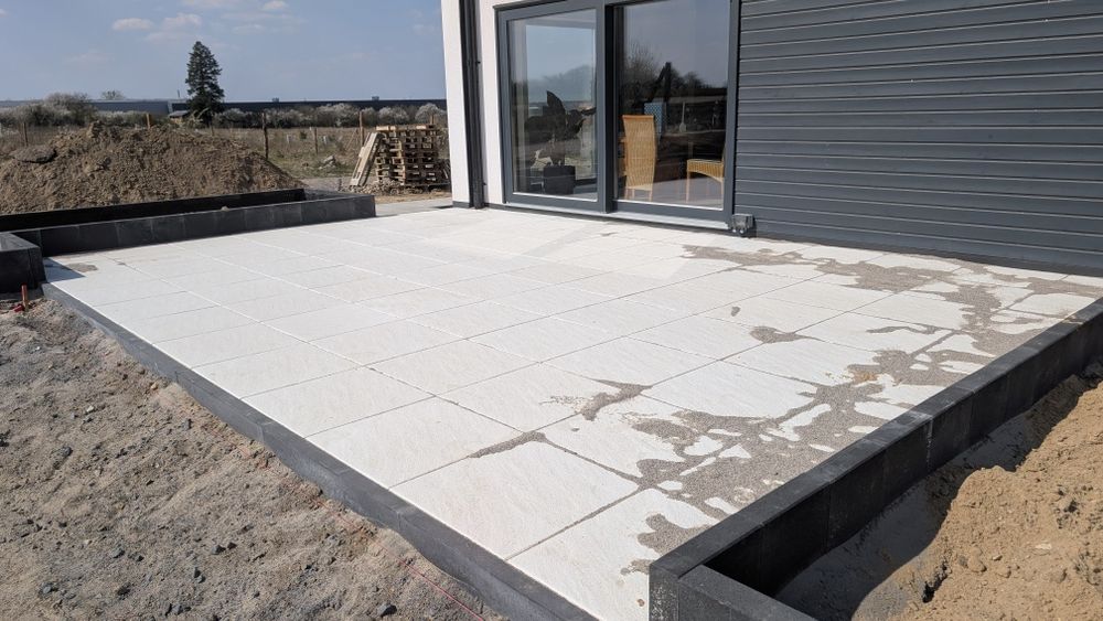 Płyta tarasowa pozbruk pressstone łupek śnieżny szczotkowany