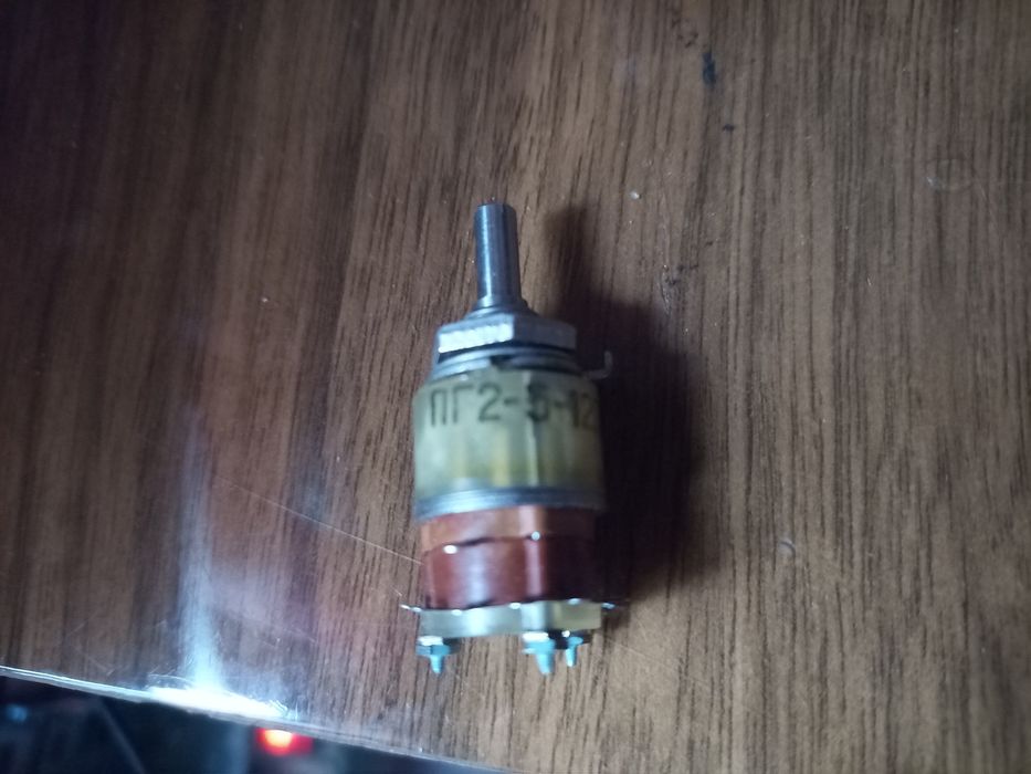 ПГ2 -5-12П1НВ Перемикач