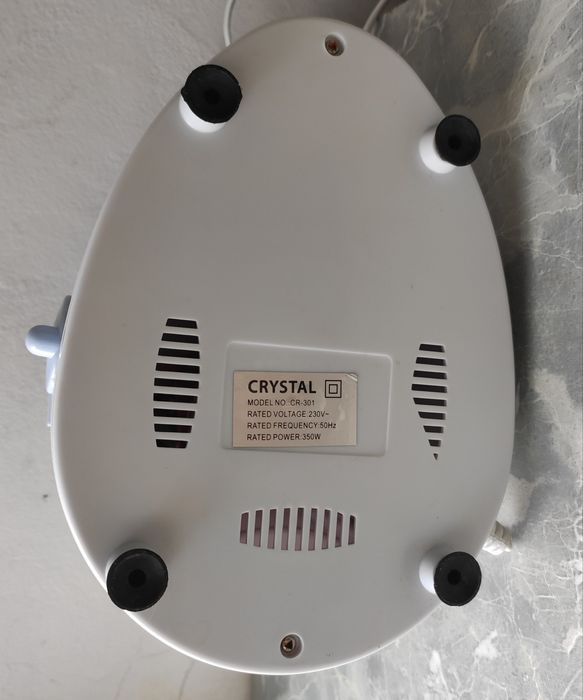 Продам соковыжималка центробежная Crystal Europlus CR-301

 350w