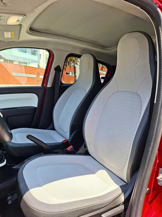 RENAULT TWINGO CABRIOLET ( OPEN AIR )