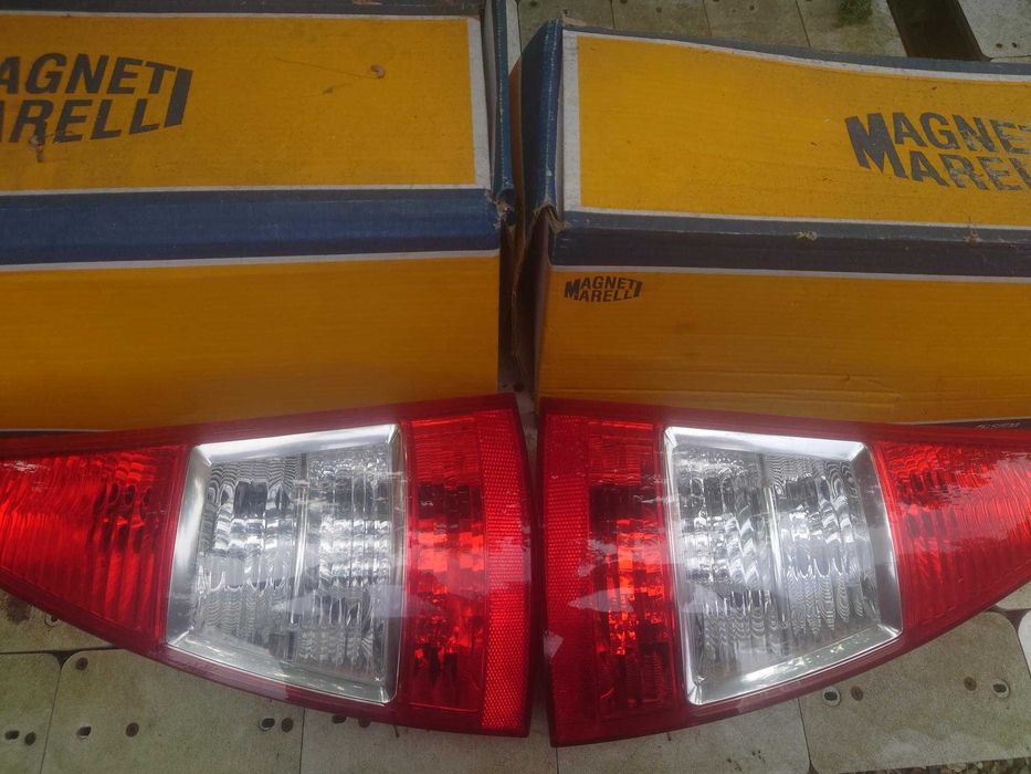 komplet lamp tylnych do Citroen C3