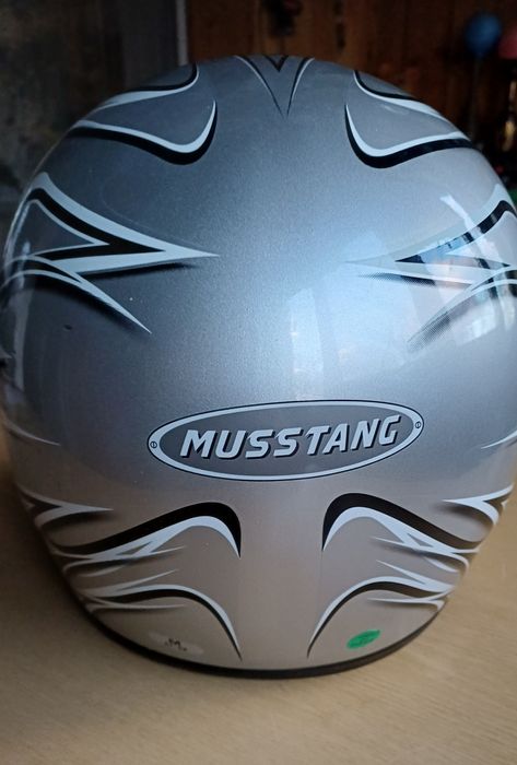 Шолом мото Musstang. Шлем