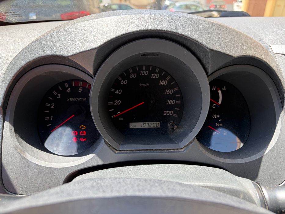 Toyota Hilux Tracker 3.0