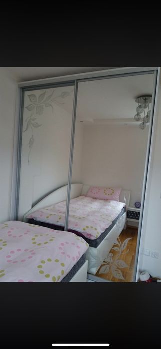 Ціну знижено! Продаю трьох кімнатну квартиру курорт Поляна Закарпатсь