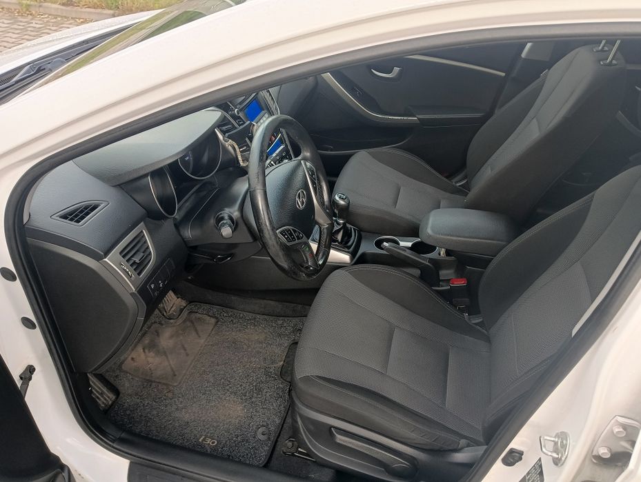 Sprzedam Hyundai i30 2015r lift