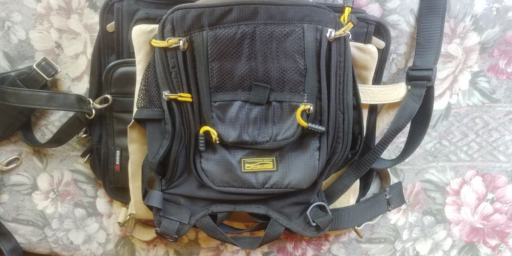 Сумки, барсетки,