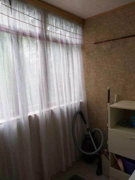 Продам 3к Кр.Камень ул Коробова кап ремонт мебель техника 2й этаж 53м²