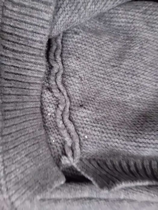 Sweterek sweter perełki