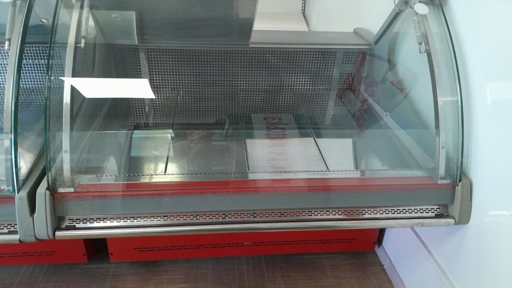 Холодильная витрина Технохолод 200 см