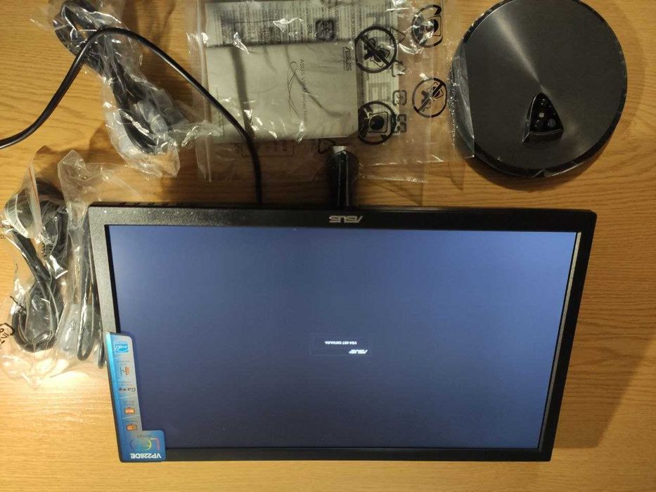 Монітор 21.5" Asus VP228DE