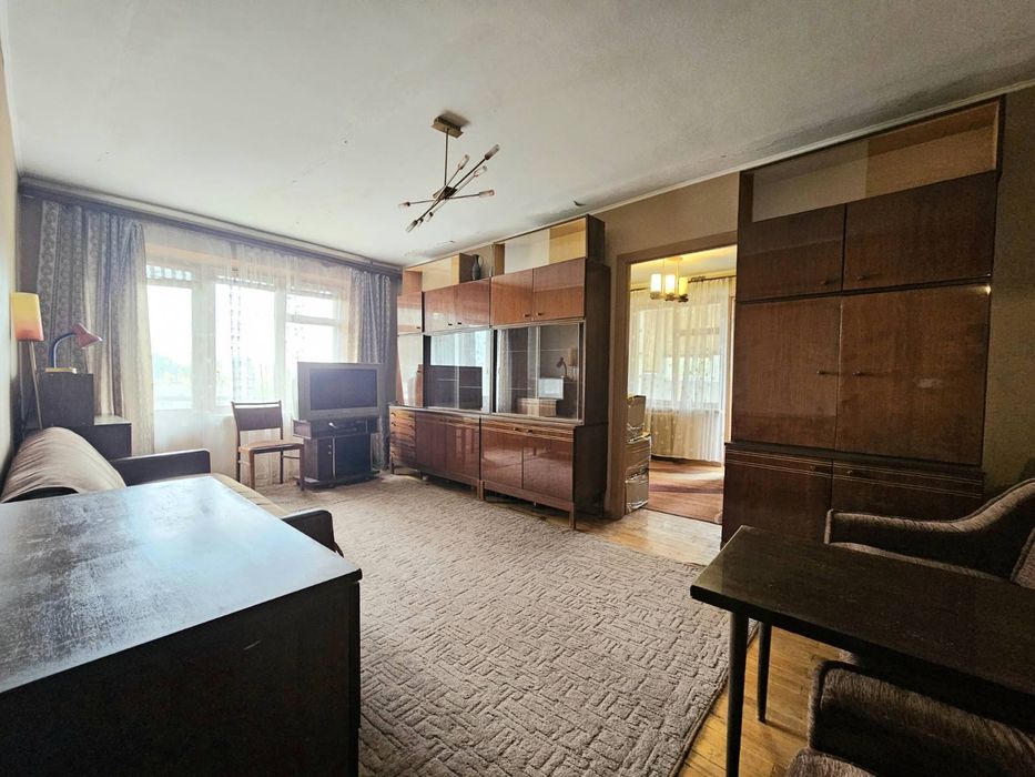 Продам 3х комнатную квартиру на Титова, Незалежности, Янгеля