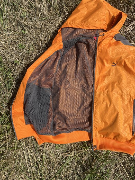 Вітрівка Puma SportLifestyle Monogram Windbreaker
