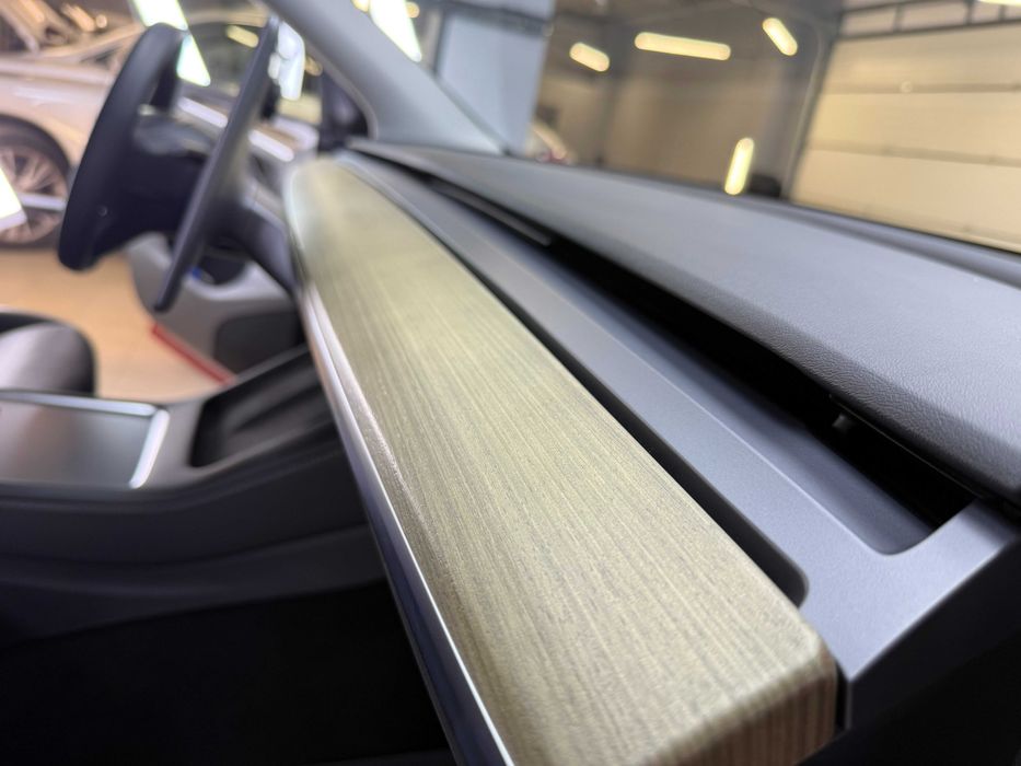 Tesla model Y 2022 року long range, повний комплект, дотяжки дверей