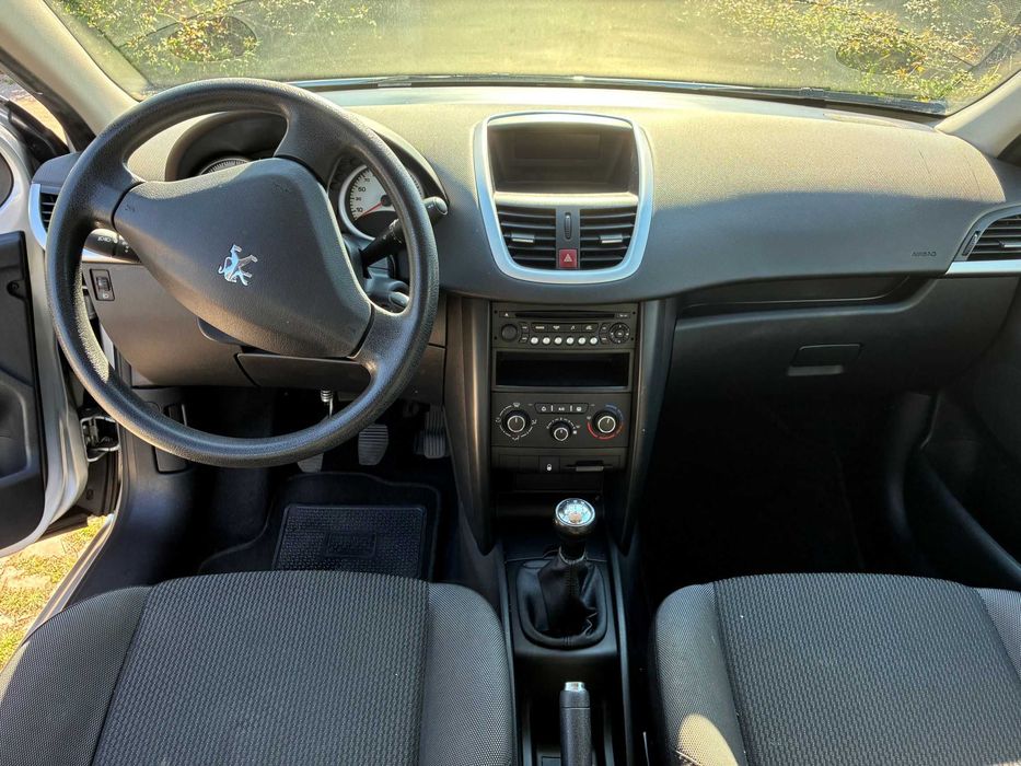 Peugeot 207 1.6 HDi 99g — photo 5