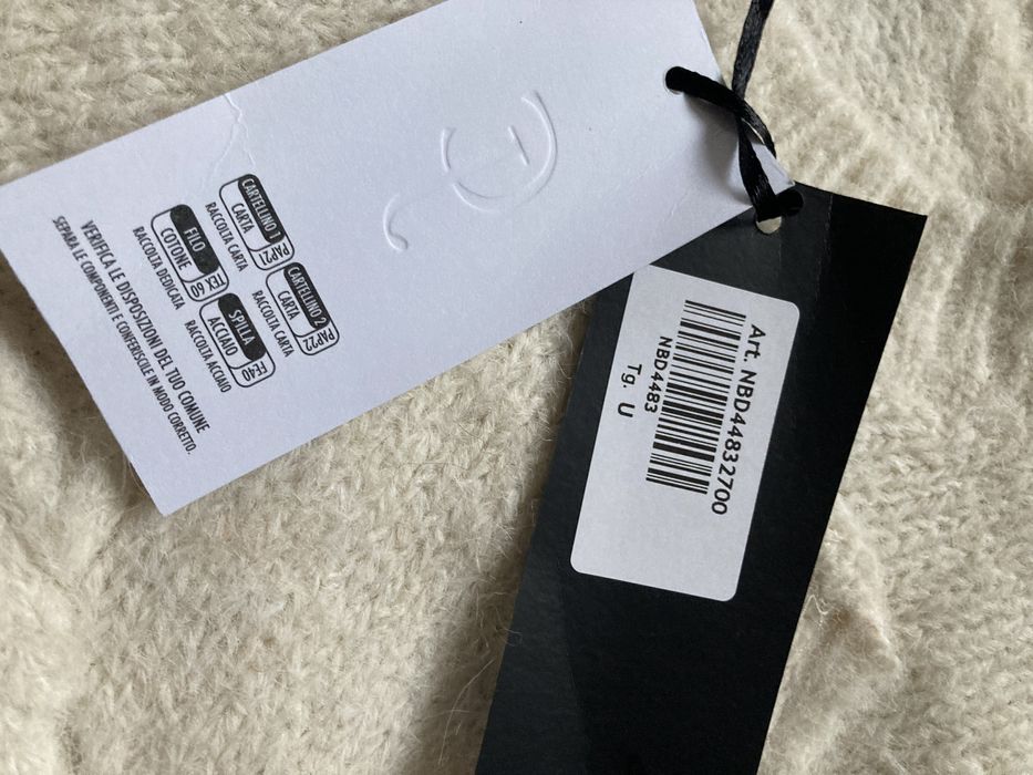 Продам новый свитерок J-CLAIR с итальчнской фабрики. р. S-M