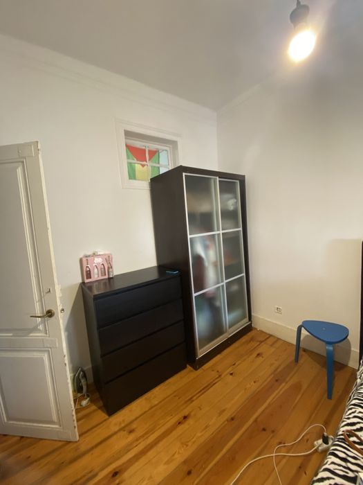 Aluga-se quarto em Arroios entrada imediata