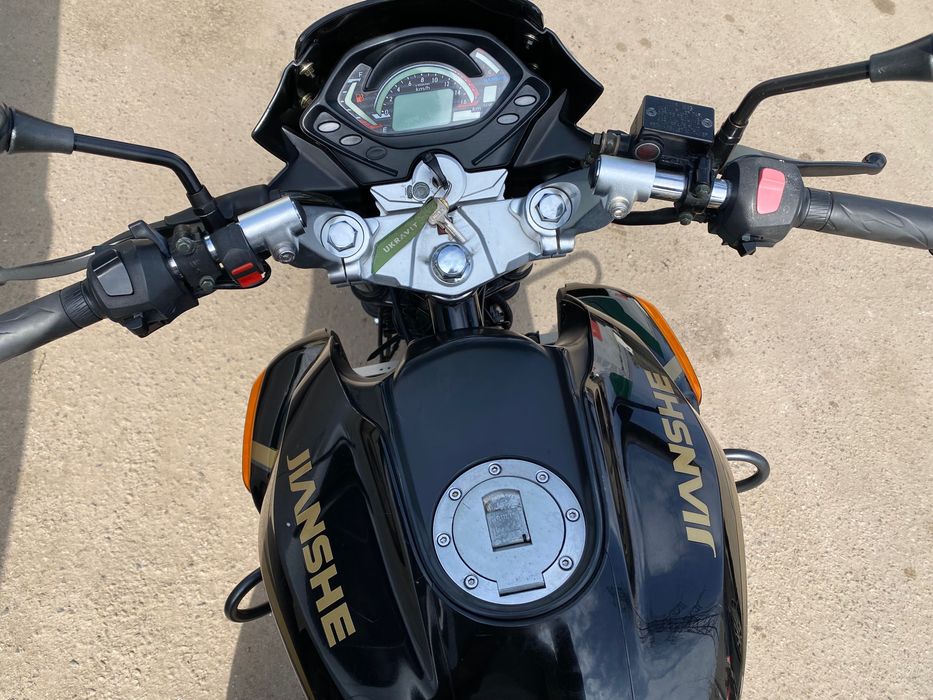 Продам мотоцикл Jiansne