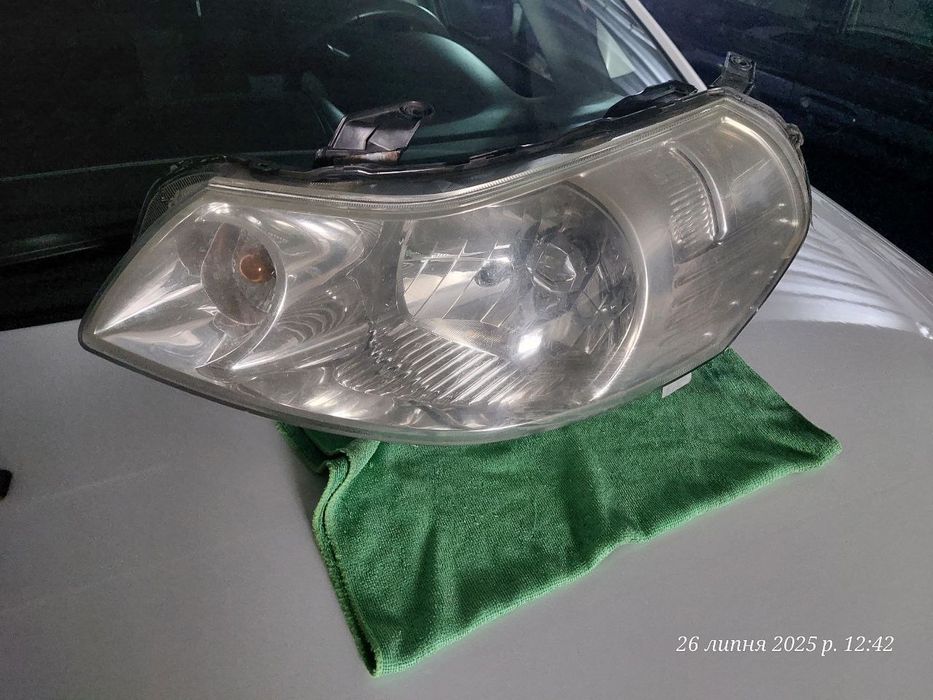 Продам Фара Suzuki Sx4
