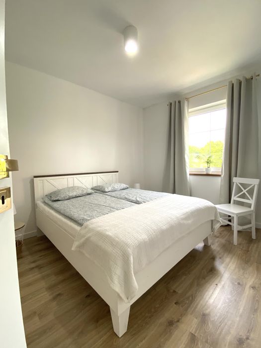 Wolne 4-6.01!Domek nad jeziorem z balią jacuzzi na Mazurach 2-12 os.