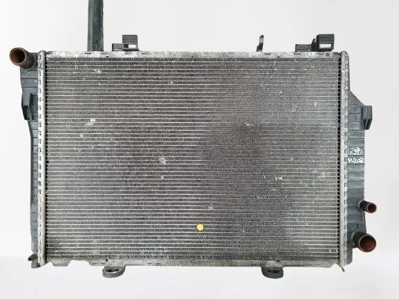 Radiador de água MERCEDES-BENZ Classe C (W202)