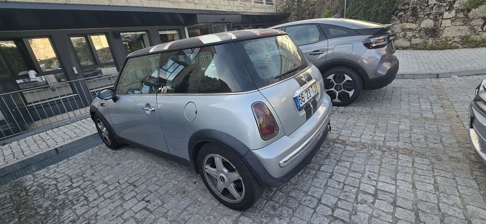 MINI Coupé508486563671592961