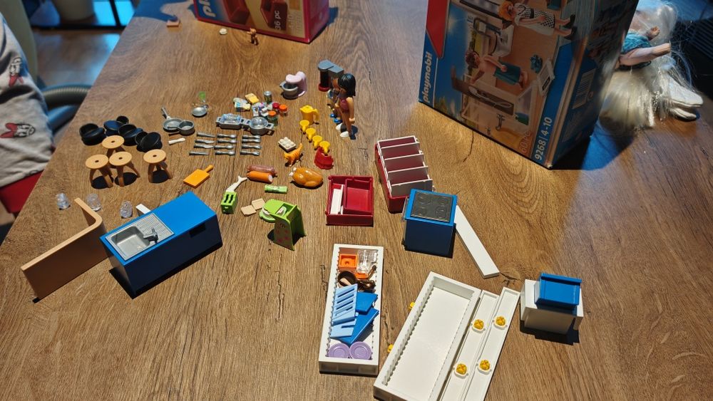 Domek Playmobil 9266 z wieloma dodatkami