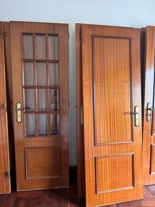 Portas de madeira