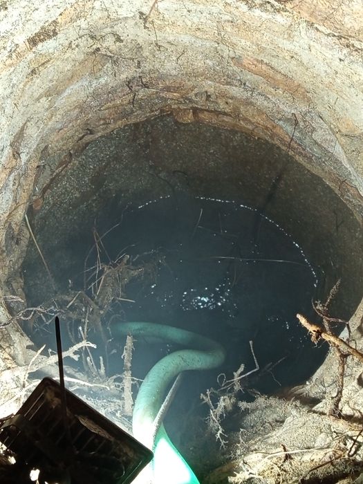 Limpieza de poços de agua