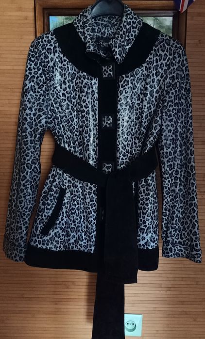 Куртка шкіряна жіноча