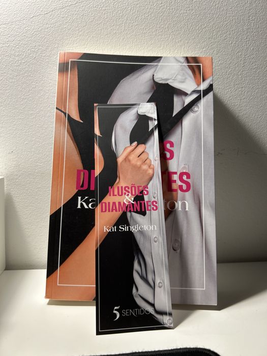 Ilusões e Diamantes / Kat Singleton