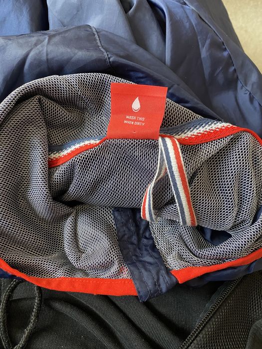 Оригінальна чоловіча вітровка Puma Fun Solid L-ка