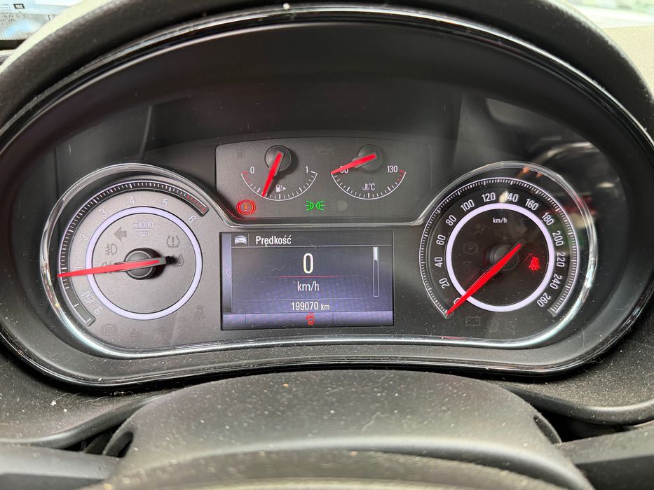 Opel insignia 2016 r