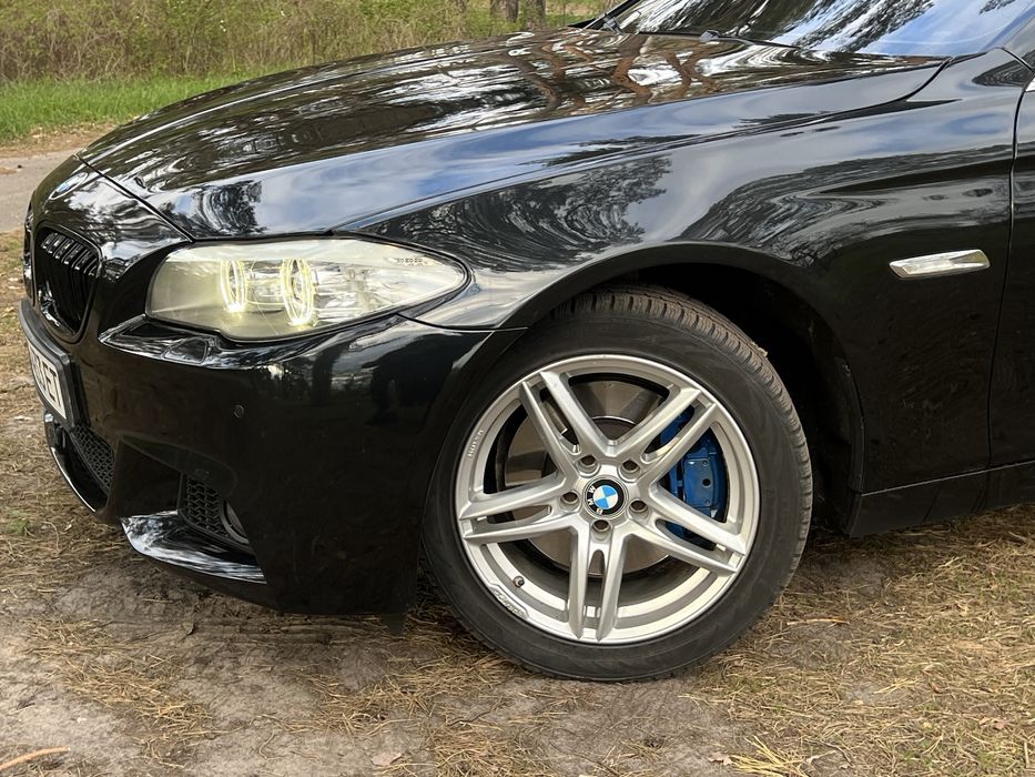 BMW F10 3 літра дизель гарний стан