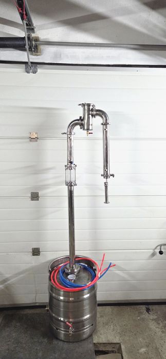 Пивний кег переварений на куб