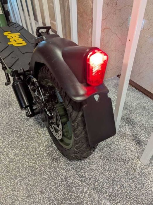 E-Scooter Adventurer Jeep