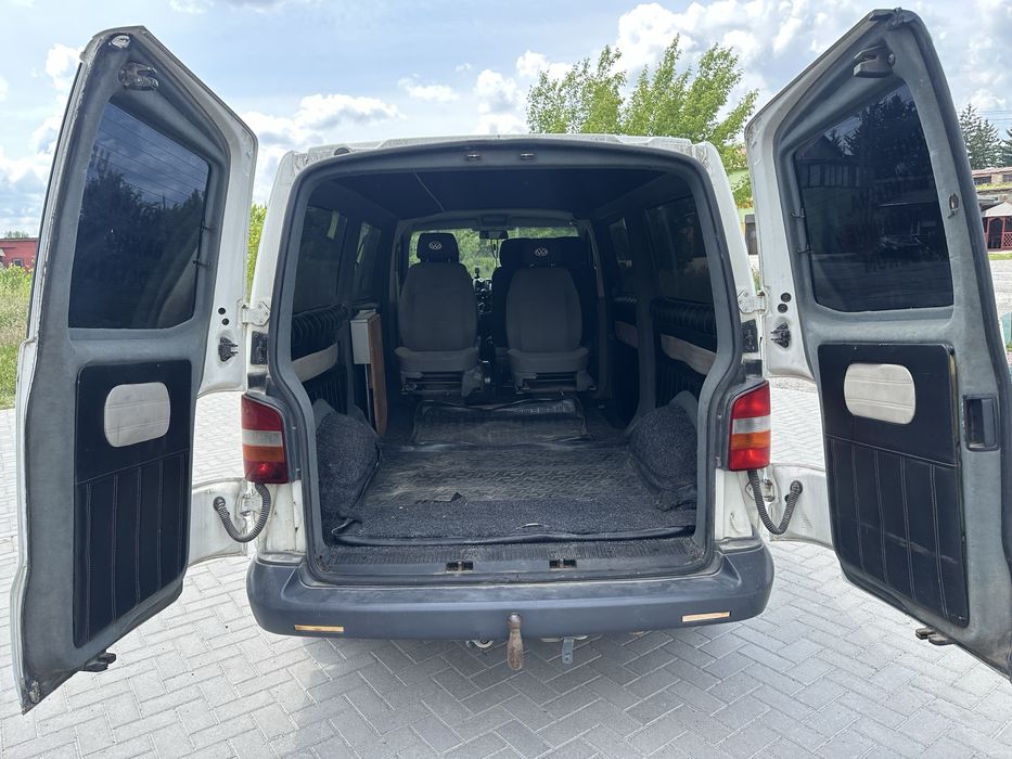 Продам Volkswagen Transporter T5 2.5tdi 6-ти ст, довга база, пасажир