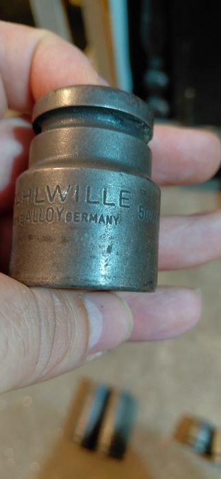 Chaves inpacto longas e pequenas