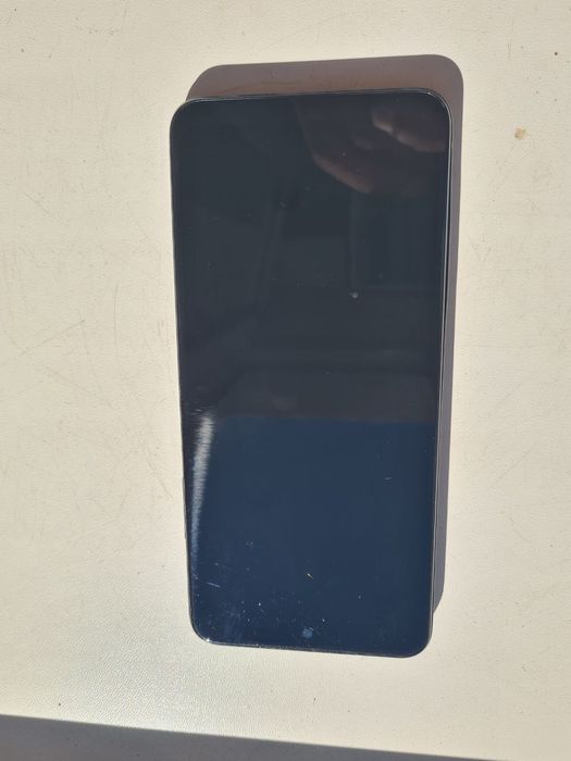 Samsung galaxy s20 и Xiaomi redmi note 11
