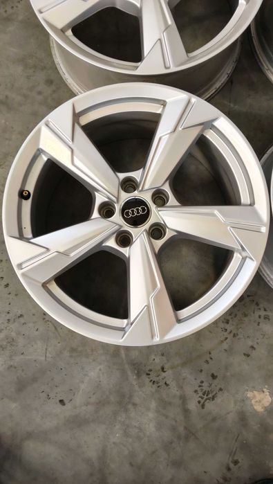 Alufelgi Audi 8Jx18" 5x112 ET 39