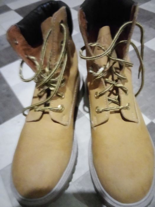 Сапожки ботинки шкіряні